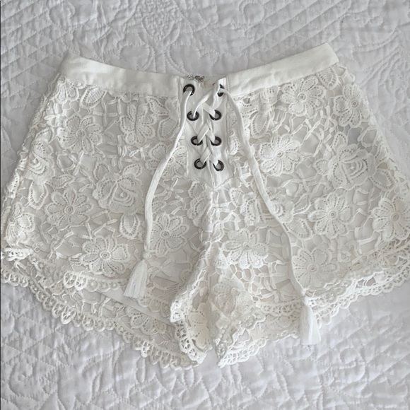 Brand New Forever 21 Lace Up Shorts - Picture 1 of 10